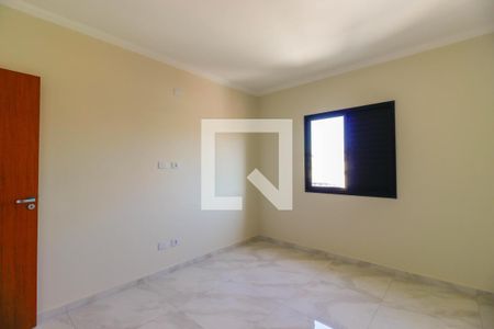 Casa à venda com 430m², 3 quartos e 5 vagas Casa à venda com 430m², 3 quartos e 5 vagasQuarto 2