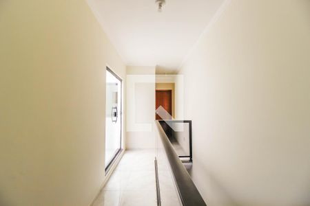 Casa à venda com 430m², 3 quartos e 5 vagas Casa à venda com 430m², 3 quartos e 5 vagasCorredor