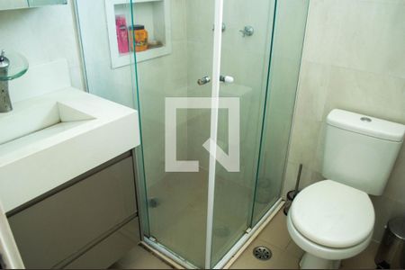 Apartamento à venda com 63m², 3 quartos e 2 vagas Apartamento à venda com 63m², 3 quartos e 2 vagasBanheiro 2