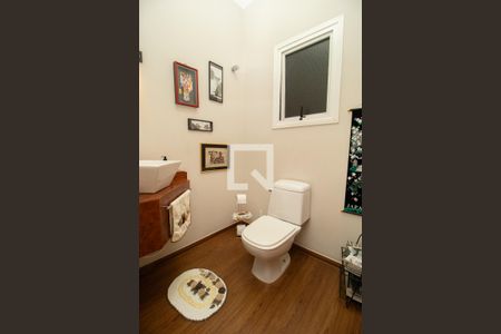 Casa à venda com 510m², 4 quartos e 7 vagas Casa à venda com 510m², 4 quartos e 7 vagasLavabo 1