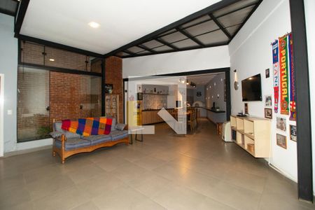 Casa à venda com 510m², 4 quartos e 7 vagas Casa à venda com 510m², 4 quartos e 7 vagasSala