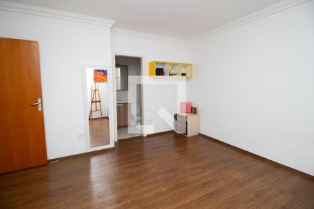 Casa à venda com 510m², 4 quartos e 7 vagas Casa à venda com 510m², 4 quartos e 7 vagasQuarto 1