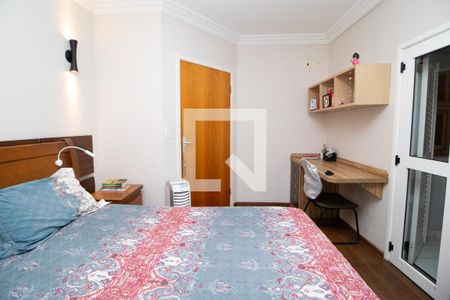 Casa à venda com 510m², 4 quartos e 7 vagas Casa à venda com 510m², 4 quartos e 7 vagasQuarto 4