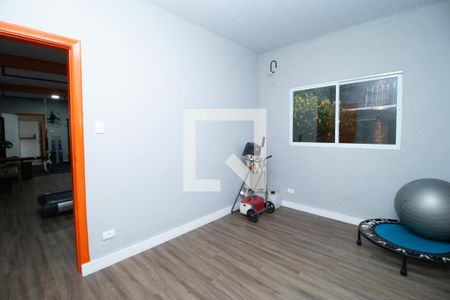 Casa à venda com 411m², 1 quarto e 3 vagas Casa à venda com 411m², 1 quarto e 3 vagasQuarto