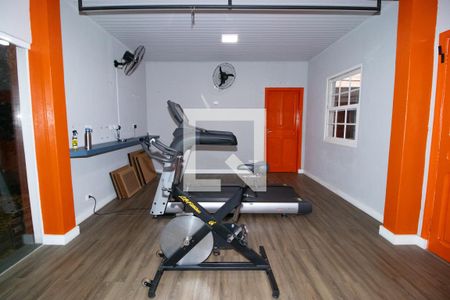 Casa à venda com 411m², 1 quarto e 3 vagas Casa à venda com 411m², 1 quarto e 3 vagasSala