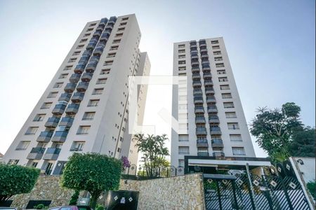 Apartamento à venda com 64m², 2 quartos e 1 vagaFachada