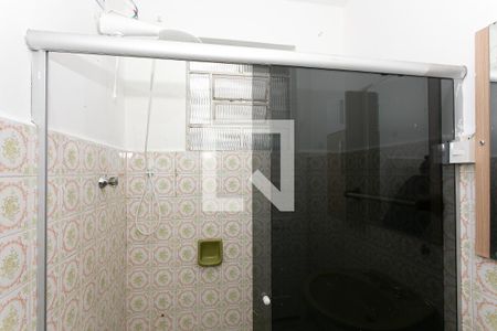 Casa à venda com 180m², 3 quartos e 1 vaga Casa à venda com 180m², 3 quartos e 1 vagaBanheiro