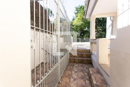 Casa à venda com 180m², 3 quartos e 1 vaga Casa à venda com 180m², 3 quartos e 1 vagaCorredor Externo