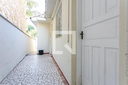 Casa à venda com 180m², 3 quartos e 1 vaga Casa à venda com 180m², 3 quartos e 1 vagaQuintal