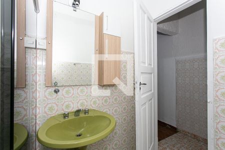 Casa à venda com 180m², 3 quartos e 1 vaga Casa à venda com 180m², 3 quartos e 1 vagaBanheiro