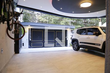 Casa de condomínio à venda com 350m², 3 quartos e 4 vagasGaragem