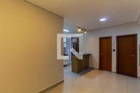 Sala/Cozinha de casa de condomínio para alugar com 2 quartos, 46m² em Vila Ema, São Paulo