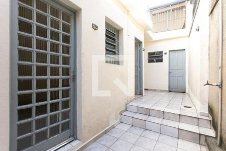 Casa à venda com 175m², 2 quartos e 1 vaga Casa à venda com 175m², 2 quartos e 1 vagaQuintal