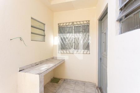 Casa à venda com 175m², 2 quartos e 1 vaga Casa à venda com 175m², 2 quartos e 1 vagaQuintal