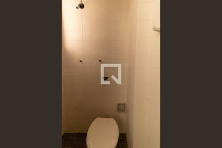 Apartamento à venda com 100m², 3 quartos e 1 vaga Apartamento à venda com 100m², 3 quartos e 1 vagaBanheiro de Serviço