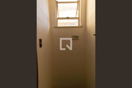 Apartamento à venda com 100m², 3 quartos e 1 vaga Apartamento à venda com 100m², 3 quartos e 1 vagaBanheiro de Serviço