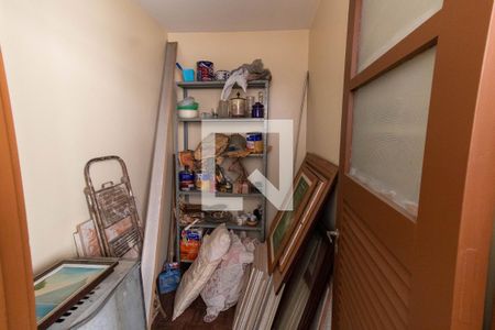 Apartamento à venda com 100m², 3 quartos e 1 vaga Apartamento à venda com 100m², 3 quartos e 1 vagaQuarto de Serviço