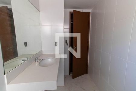 Apartamento à venda com 100m², 3 quartos e 1 vaga Apartamento à venda com 100m², 3 quartos e 1 vagaBanheiro 2