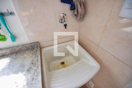 Apartamento à venda com 78m², 3 quartos e 1 vagaÁrea de Serviço