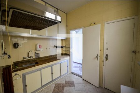 Apartamento à venda com 70m², 2 quartos e sem vaga Apartamento à venda com 70m², 2 quartos e sem vagaCozinha