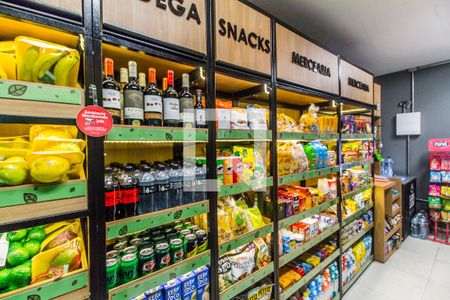 Apartamento à venda com 60m², 2 quartos e 2 vagas Apartamento à venda com 60m², 2 quartos e 2 vagasMercado