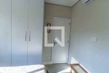 Apartamento à venda com 60m², 2 quartos e 2 vagas Apartamento à venda com 60m², 2 quartos e 2 vagasSuíte