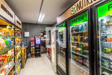 Apartamento à venda com 60m², 2 quartos e 2 vagas Apartamento à venda com 60m², 2 quartos e 2 vagasMercado