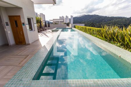 Apartamento à venda com 60m², 2 quartos e 2 vagasPiscina