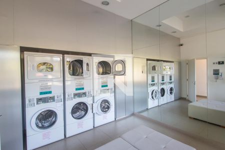 Apartamento à venda com 60m², 2 quartos e 2 vagasLavanderia