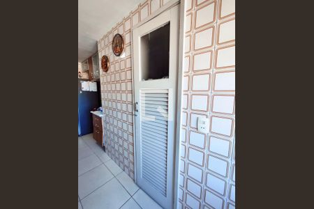 Apartamento à venda com 54m², 2 quartos e 1 vagaBanheiro de serviço