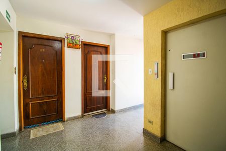 Apartamento para alugar com 70m², 2 quartos e sem vaga Apartamento para alugar com 70m², 2 quartos e sem vagaHall de entrada