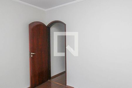 Casa à venda com 210m², 3 quartos e 6 vagas Casa à venda com 210m², 3 quartos e 6 vagasQuarto 2