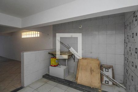 Casa à venda com 210m², 3 quartos e 6 vagas Casa à venda com 210m², 3 quartos e 6 vagasÁrea de Serviço