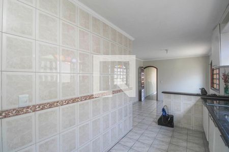 Casa à venda com 210m², 3 quartos e 6 vagas Casa à venda com 210m², 3 quartos e 6 vagasCozinha