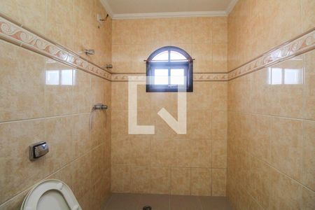 Casa à venda com 210m², 3 quartos e 6 vagas Casa à venda com 210m², 3 quartos e 6 vagasBanheiro Social