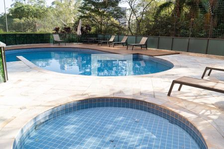 Apartamento para alugar com 236m², 6 quartos e 4 vagasÁrea comum - Piscina