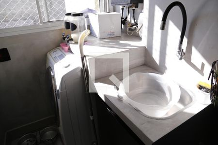 Apartamento à venda com 65m², 3 quartos e 1 vagaÁrea de Serviço