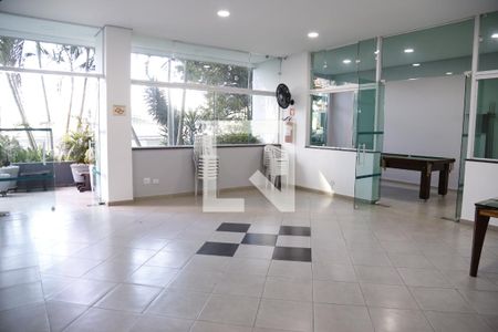 Apartamento à venda com 65m², 3 quartos e 1 vagaÁrea comum