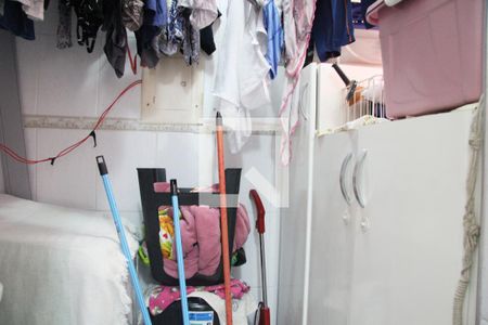 Apartamento à venda com 70m², 2 quartos e 1 vagaÁrea de Serviço