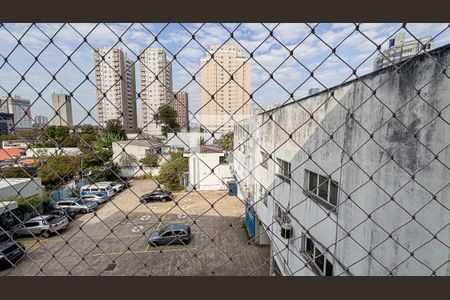 Apartamento à venda com 69m², 2 quartos e 1 vagaVista Quarto 2