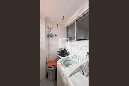 Apartamento à venda com 69m², 2 quartos e 1 vagaÁrea de Serviço