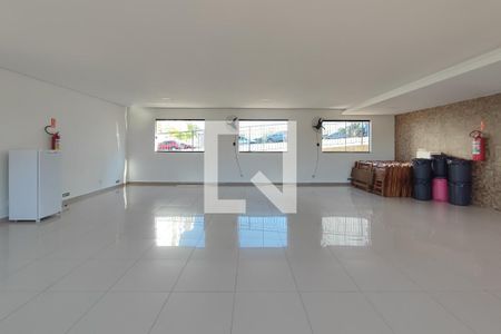 Apartamento para alugar com 47m², 2 quartos e 1 vaga Apartamento para alugar com 47m², 2 quartos e 1 vagaÁrea comum - Salão de festas