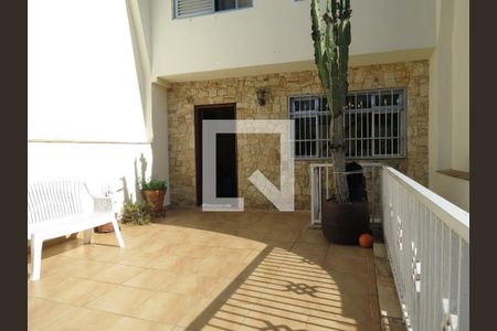 Casa à venda com 200m², 4 quartos e 2 vagasVaranda