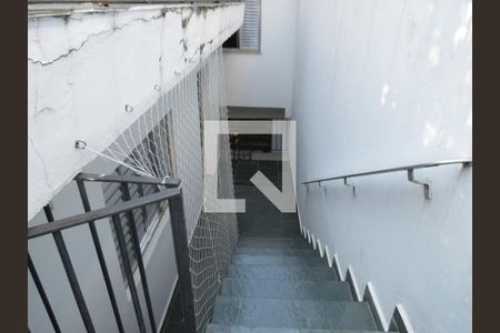 Casa à venda com 200m², 4 quartos e 2 vagasSaída Quintal