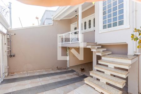 Casa à venda com 267m², 3 quartos e 8 vagas Casa à venda com 267m², 3 quartos e 8 vagasGaragem