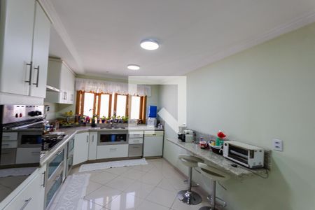 Casa à venda com 267m², 3 quartos e 8 vagas Casa à venda com 267m², 3 quartos e 8 vagasCozinha