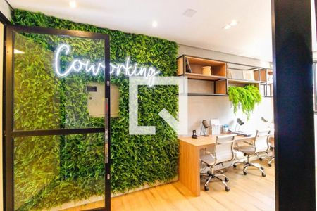 Apartamento à venda com 115m², 3 quartos e 2 vagas Apartamento à venda com 115m², 3 quartos e 2 vagasÁrea comum - Coworking