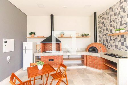 Apartamento à venda com 115m², 3 quartos e 2 vagas Apartamento à venda com 115m², 3 quartos e 2 vagasÁrea comum - Churrasqueira