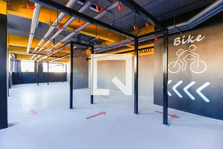 Apartamento à venda com 115m², 3 quartos e 2 vagas Apartamento à venda com 115m², 3 quartos e 2 vagasÁrea comum - Bicicletário