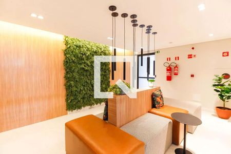 Apartamento à venda com 115m², 3 quartos e 2 vagas Apartamento à venda com 115m², 3 quartos e 2 vagasÁrea comum - Hall